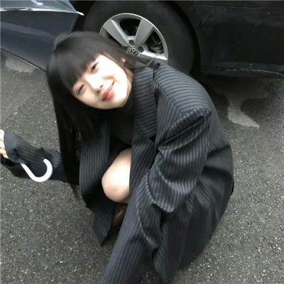 鲜花盛开的村庄